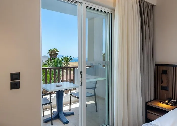 Hotel Kalimera Mare 3*