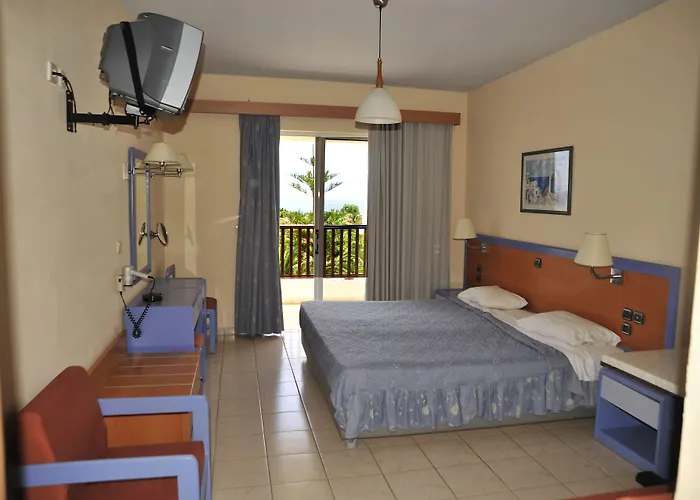 Kalimera Mare Hotel 3*