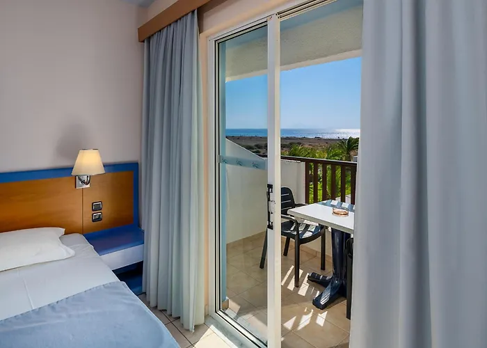 Hotel Kalimera Mare 3*
