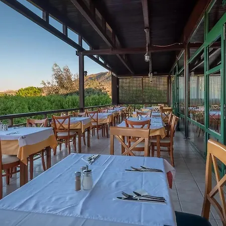 卡利梅拉马雷酒店 Kardamena (Kos)